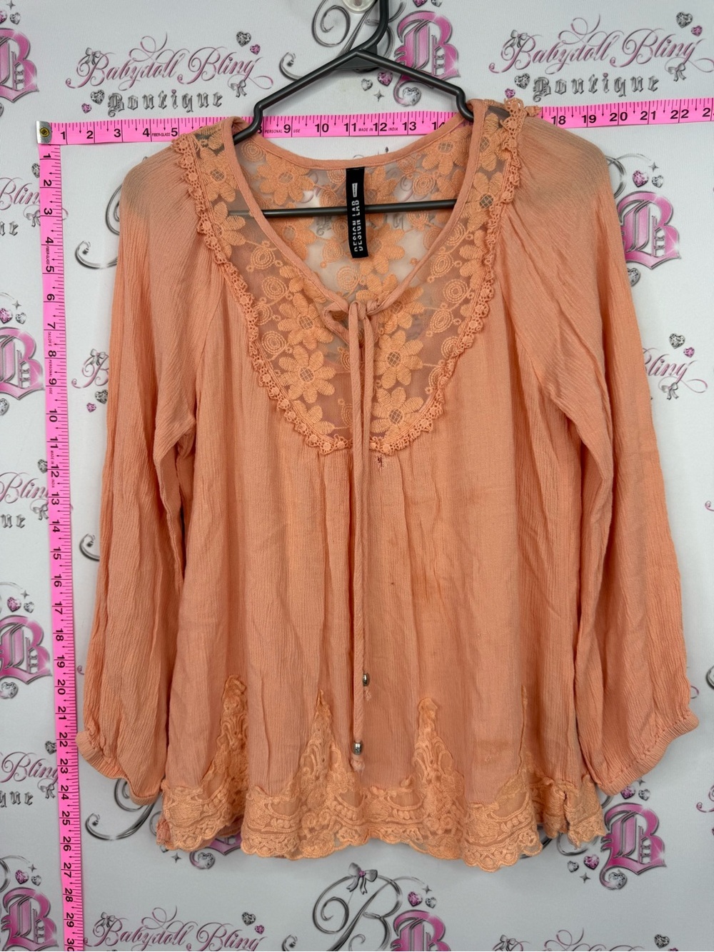 Design Lab Lord & Taylor long sleeve lace Peach Lace-Trim Tunic Blouse